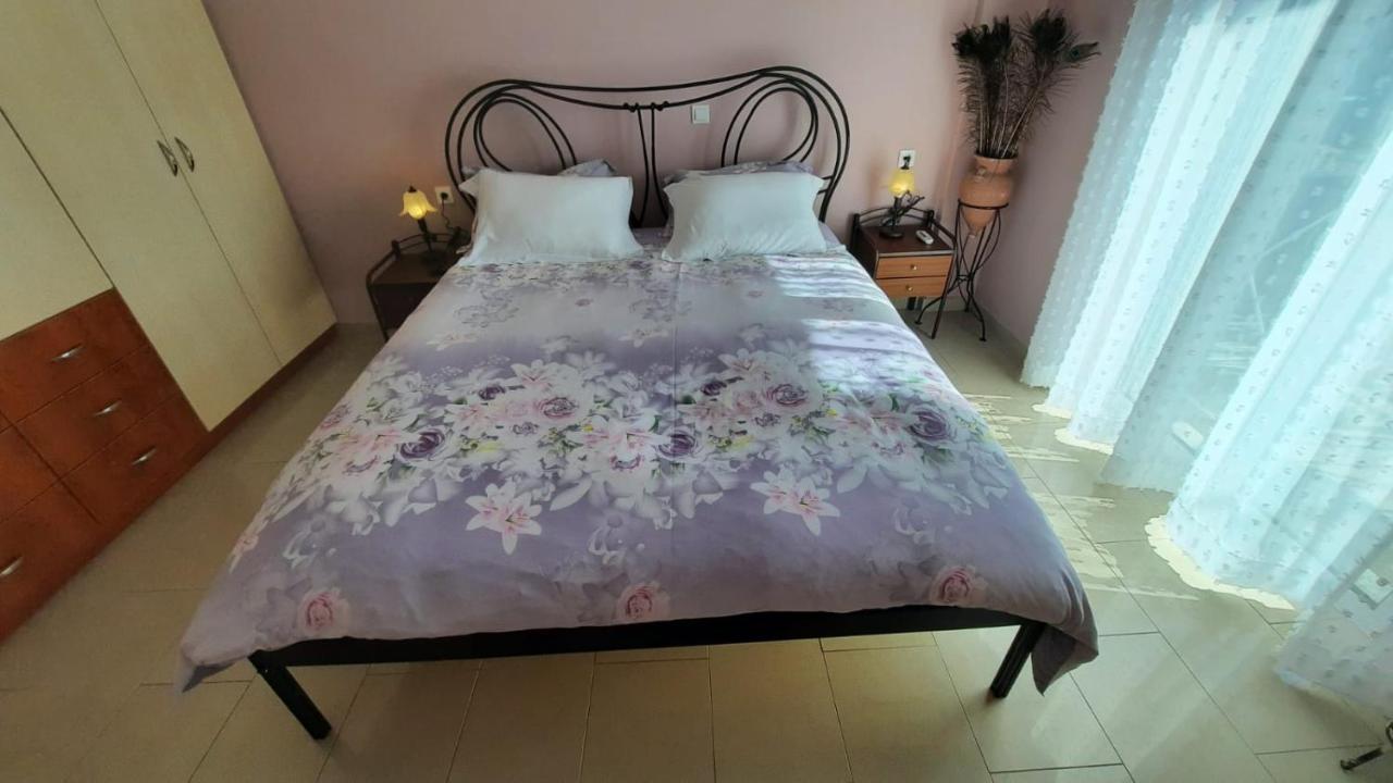 Ioannis - Room With Balcony Near Limnopula Gavrolimni エクステリア 写真